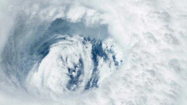 Zoom Into Hurricane Dorian's Eye From Space in Amazing Time-Lapse