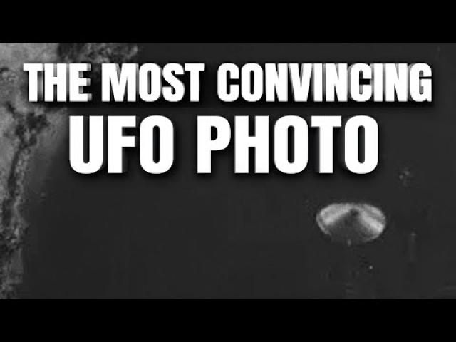Researchers Release The Most Convincing UFO Photo In History ????