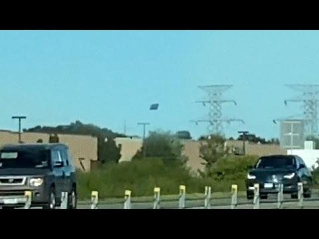 Strange UFO Seen in Shakopee, Minnesota, Sept 2022 ????
