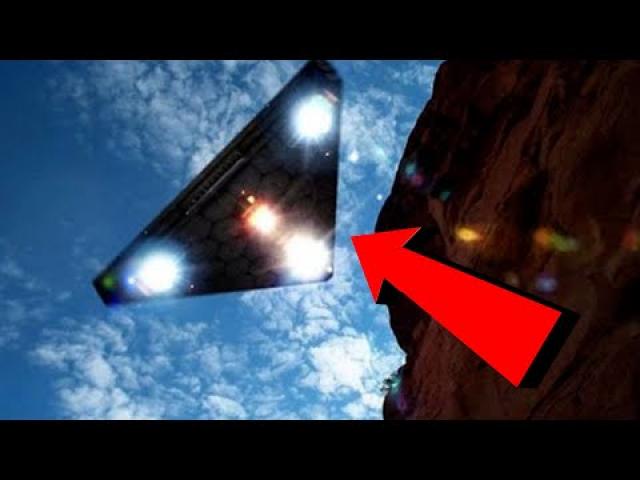 CRAZY Beyond Comprehension UFO Videos! What THE HECK Is Happening? 2022