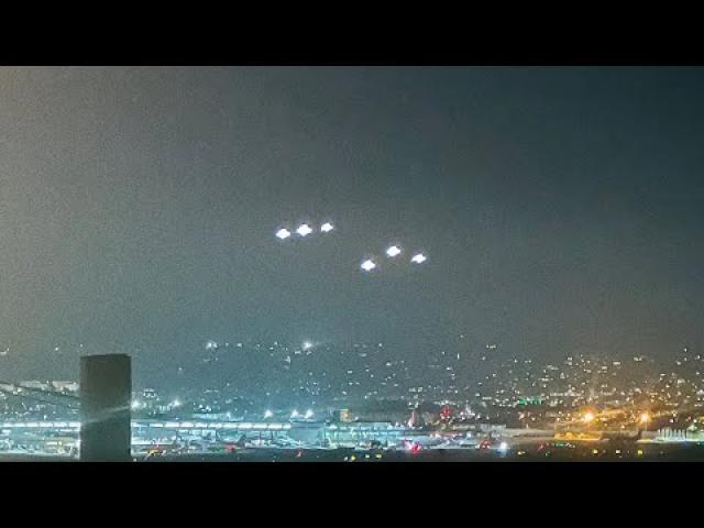 Mysterious Lights Spotted all over San Diego by Multiple Witnesses ????