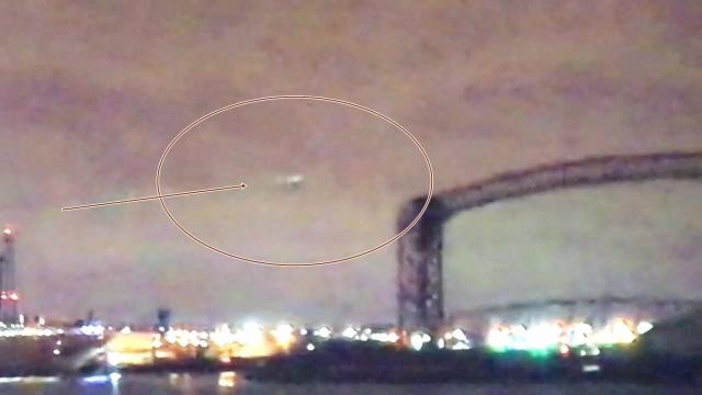 UFO caught on Channel 3 NBC Live Feed over Cleveland