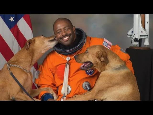 Astronaut Leland Melvin talks Artemis 1, football and dogs in exclusive interview