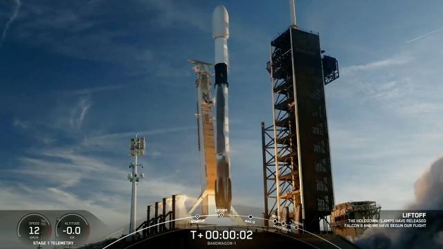 Blastoff! SpaceX launches Bandwagon-1 rideshare mission, nails landing in Florida