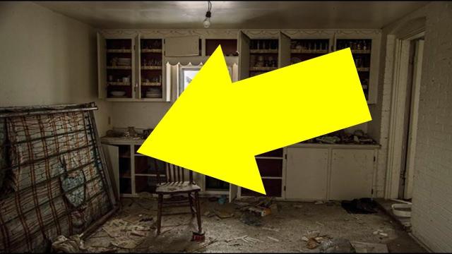 Photographer Enters Abandoned House And Finds Thousands Of Dollars In Cash !