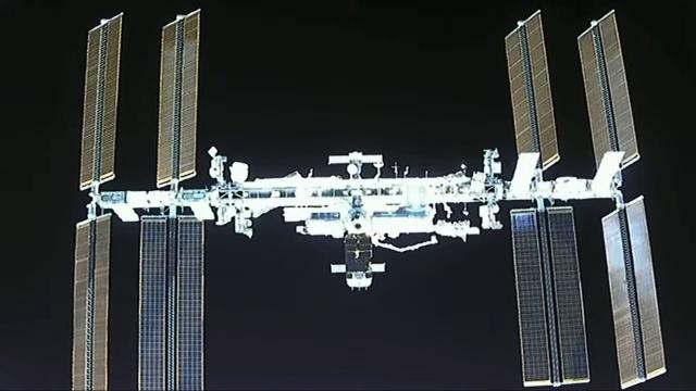 SpaceX Crew Dragon captured incredible International Space Station view