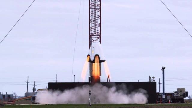 SpaceX Dragon 2 Hovers In Latest Test | Video