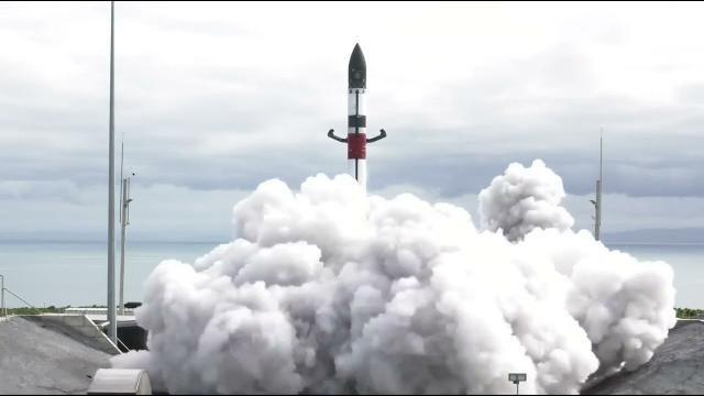 Blastoff! Rocket Lab reuses rocket engine for first time, launches 'Acadia' satellite