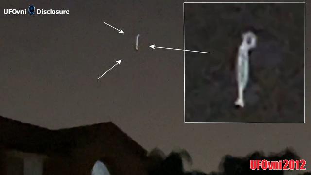 Halloween: Vertical Shape UFO, Bakersfield,CA, Oct 31, 2021