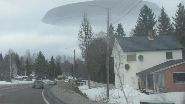 New pictures of the NEW ENGLAND UFO during Winter storm !!! March 2018