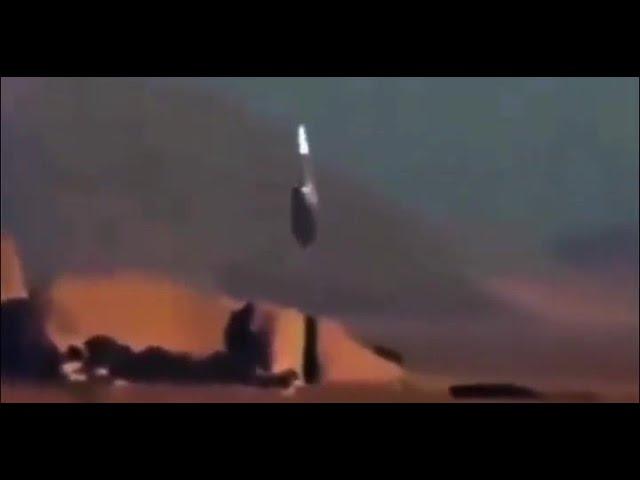 Cigar shaped UFO filmed in Arizona shoot up in the sky at an enormous speed