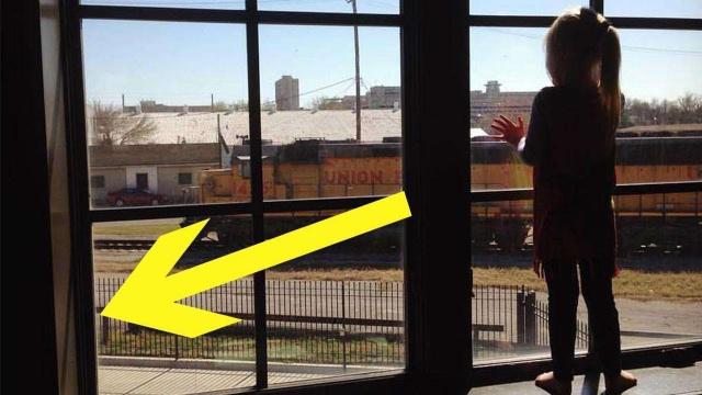 Little girl waves to passing train every day, 3 years later conductor sees sign in window