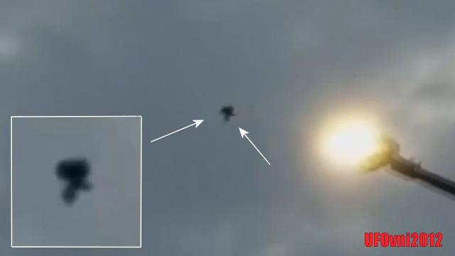 Black UFO (Star Wars) Captured Over Ontario, Canada, May 2021