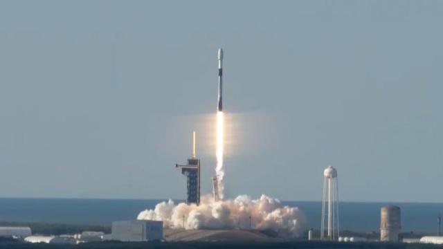 SpaceX launches Eutelsat 36D satellite in first of 3 planned launches in 5 hours, nails landing