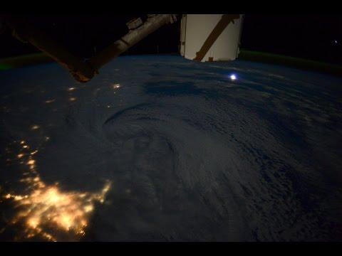 2015 Blizzard – Time-Lapse Video From International Space Station