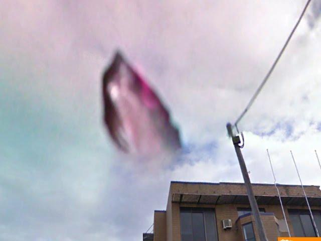 HUGE!!! UFO Sightings Massive Purple Starcraft Over Australia!!!?? Oct 8 2014