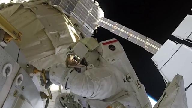 Unplanned Spacewalk Given Green Light to Replace Failed Device | Video