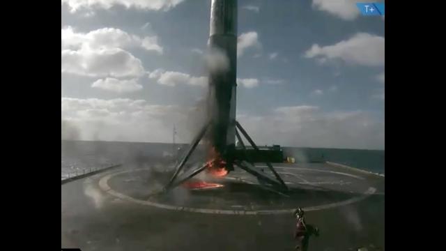 SpaceX Lands 1st Stage Again on ‘Of Course I Still Love You’ Drone Ship