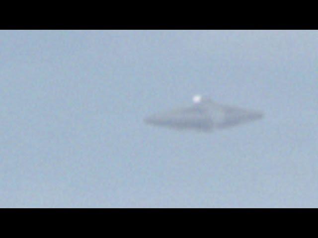 Strange UFO Video | Real UFO Caught On Camera  Antartica | UFO Or Military Vehicle? Alien Sightings