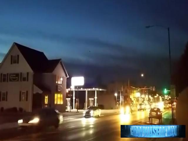 HOLY CRAP!!! FLYING Saucer BIG TIME UFO VIDEO! SHARE THIS NOW!! 12/7/2015