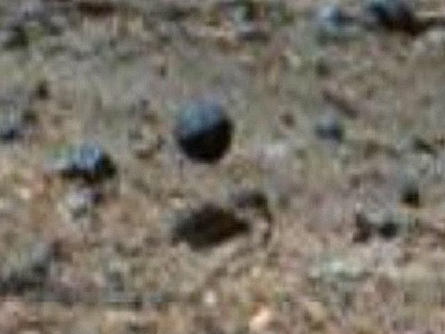 STRANGE! UFO Sightings FLOATING Metallic SPHERE Found On Mars!! 2015