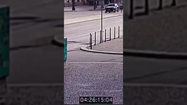 Interdimensional being caught on security camera in Berlin, Germany #subscribe #shorts