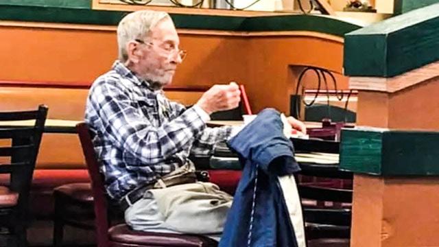 97 Year Old Eats Alone At Arby’s Every Day Until Employees Realize Something’s Off