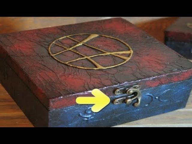 Mysterious Box Discovered In Grandparents’ House Holds An Old and Strange Secret