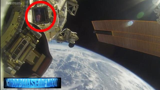 Strange Alien Species Caught Inside ISS? NASA Cut's LIVE Feed!  8/13/2017