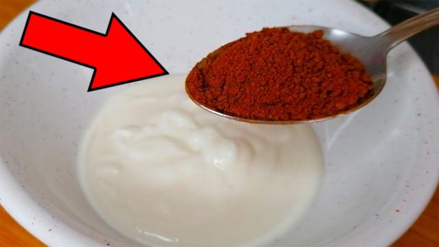 This Woman Adds Coffee to Yogurt Every Morning – Here’s Why