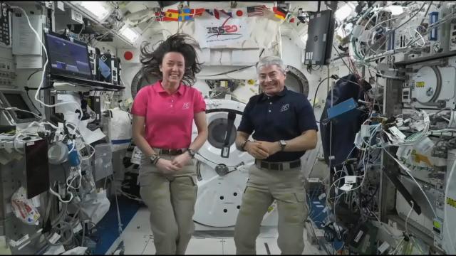 Holidays and birthdays in Space! How astronauts celebrate?
