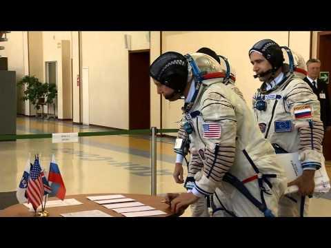 NASA Video File : Expedition 44 Crew Undergoes Final Training Outside Moscow