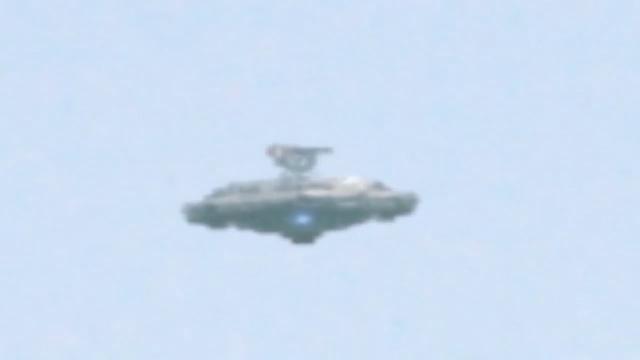 UFO Mother-ship Releasing Fleet Of Spheres!! SHOCKING UFO Videos 2017
