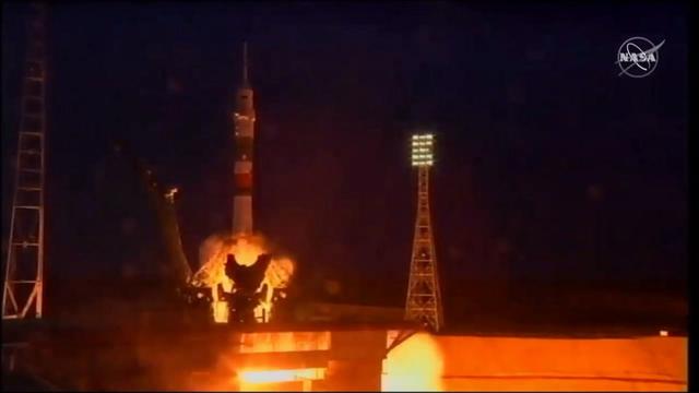 Blastoff! Soyuz Rocket Launches New Space Station Crew