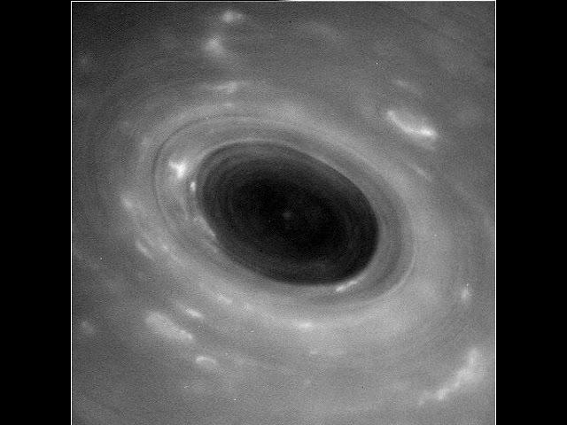 Closest Saturn Pics Yet Snapped During Daring Cassini Dive