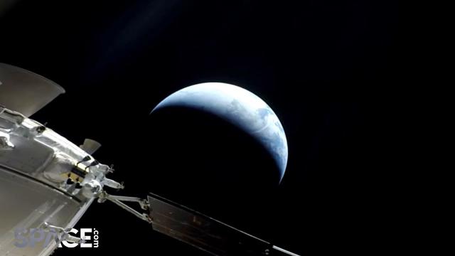Wow! See Artemis 1 spacecraft and Earth hours before re-entry in time-lapse