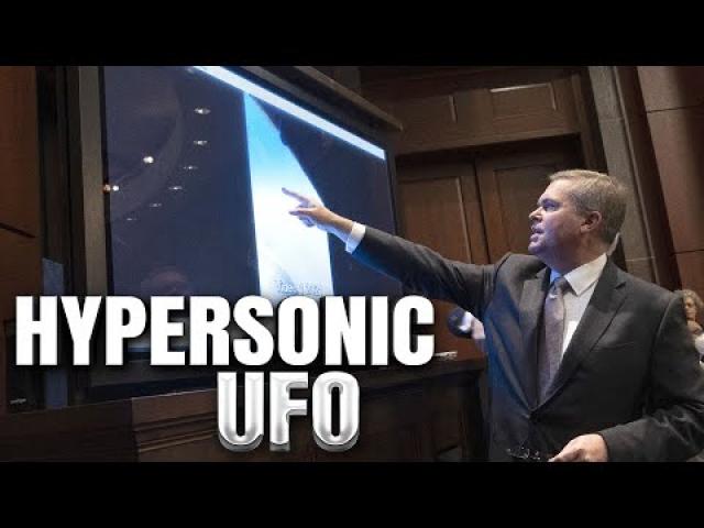 Footage of Hypersonic Metallic UFO shown by Pentagon Officials at Historic Hearing ????