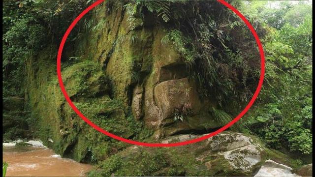 The Face Of The Amarakarei – Remarkable Enormous Face Caved Into Stone Cliffs In Peru