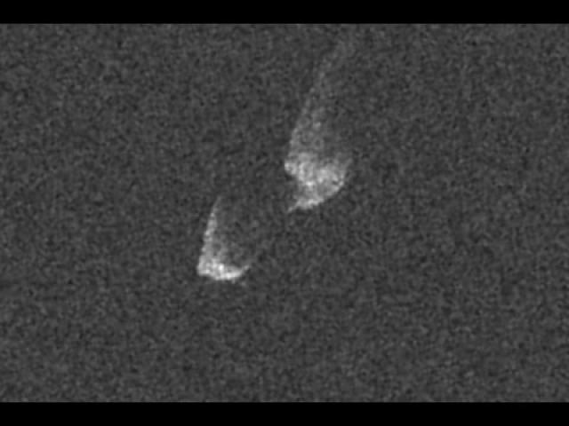 Big Asteroid’s Closest Fly-By In At Least 400 Years - Radar Imagery | Video