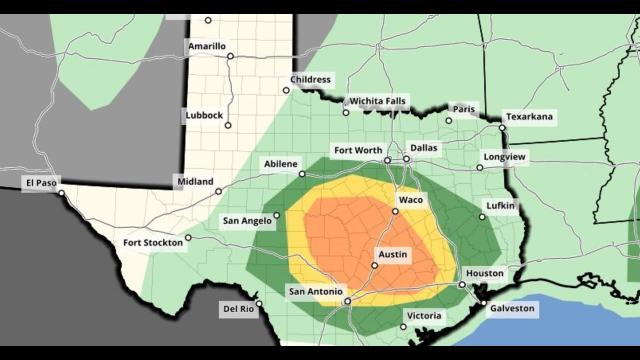 big Texas Lightning STORM & Tropical Storm Bertha makes Landfall & June 7th Gulf Hurricane* watch