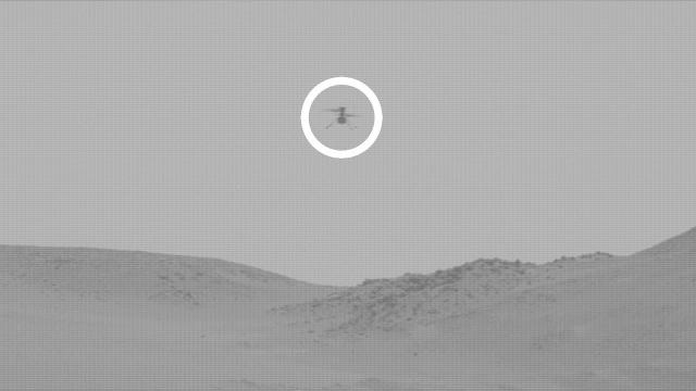 Mars Perseverance rover watches Ingenuity helicopter zoom above Red Planet in real time
