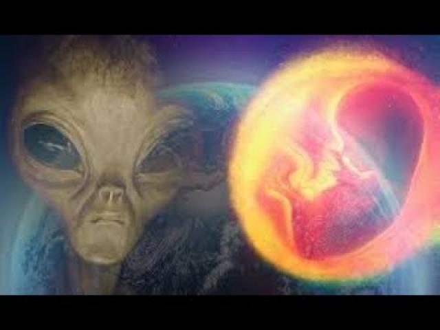 Oxford University professor claims aliens are already breeding with humans on earth