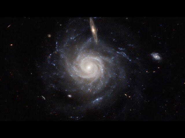 Pan: Hubble spotlights a swirling spiral