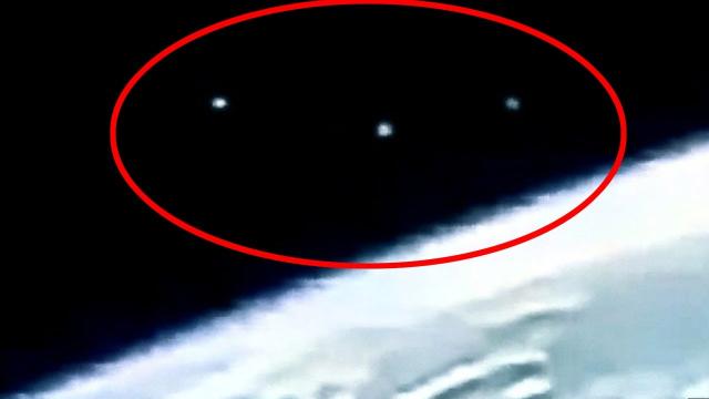 Alien Spaceship Circling Earth Caught On Tape!!