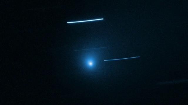See alien comet Borisov soar in this stunning Hubble time-lapse video