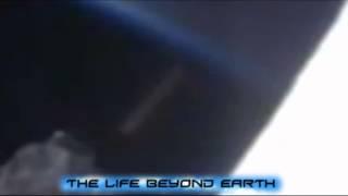 CYLINDER SHAPED UFO LIVE AT ISS NASA TRANSMISSION CUT OFF DECEMBER 16 2012
