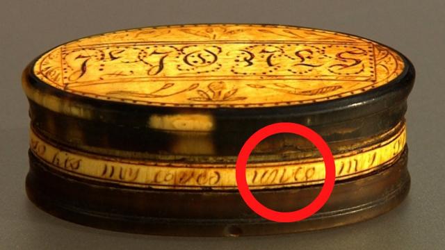 This Vintage Box With Mysterious Code Inside it Lead His Owner To a Real Treasure Hunt Adventure