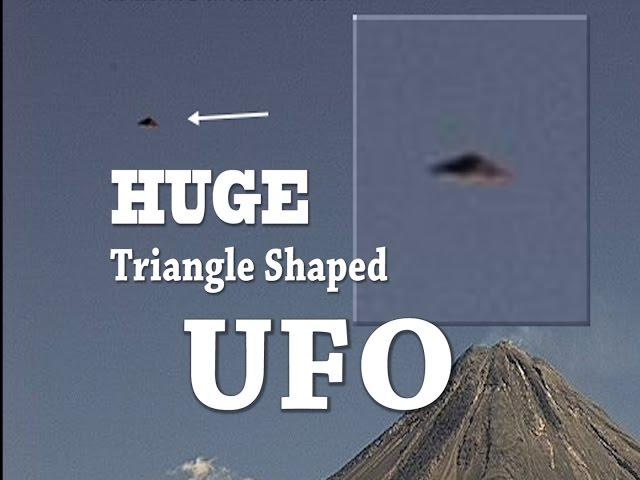 [Alien Observers] UFO Sightings Huge Triangle Shaped UFO Over Volcano 2015!