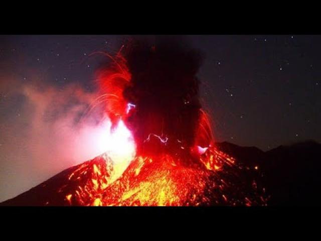 Bizarre laser from the sky hits volcano in Japan that erupts