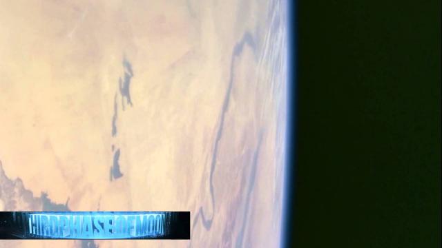 5 MASSIVE METALLIC UFO's OVER EARTH! ISS Reveals EVIDENCE 2016